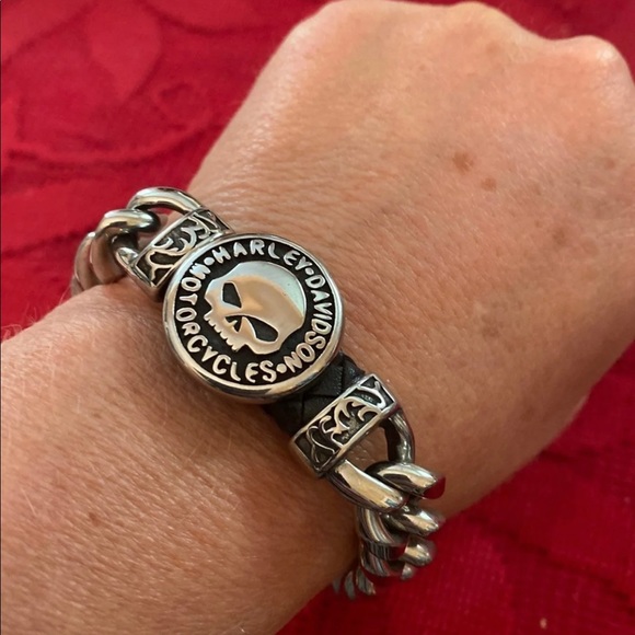 Harley-Davidson Jewelry - - Limited! Willie G Unisex Chain Bracelets